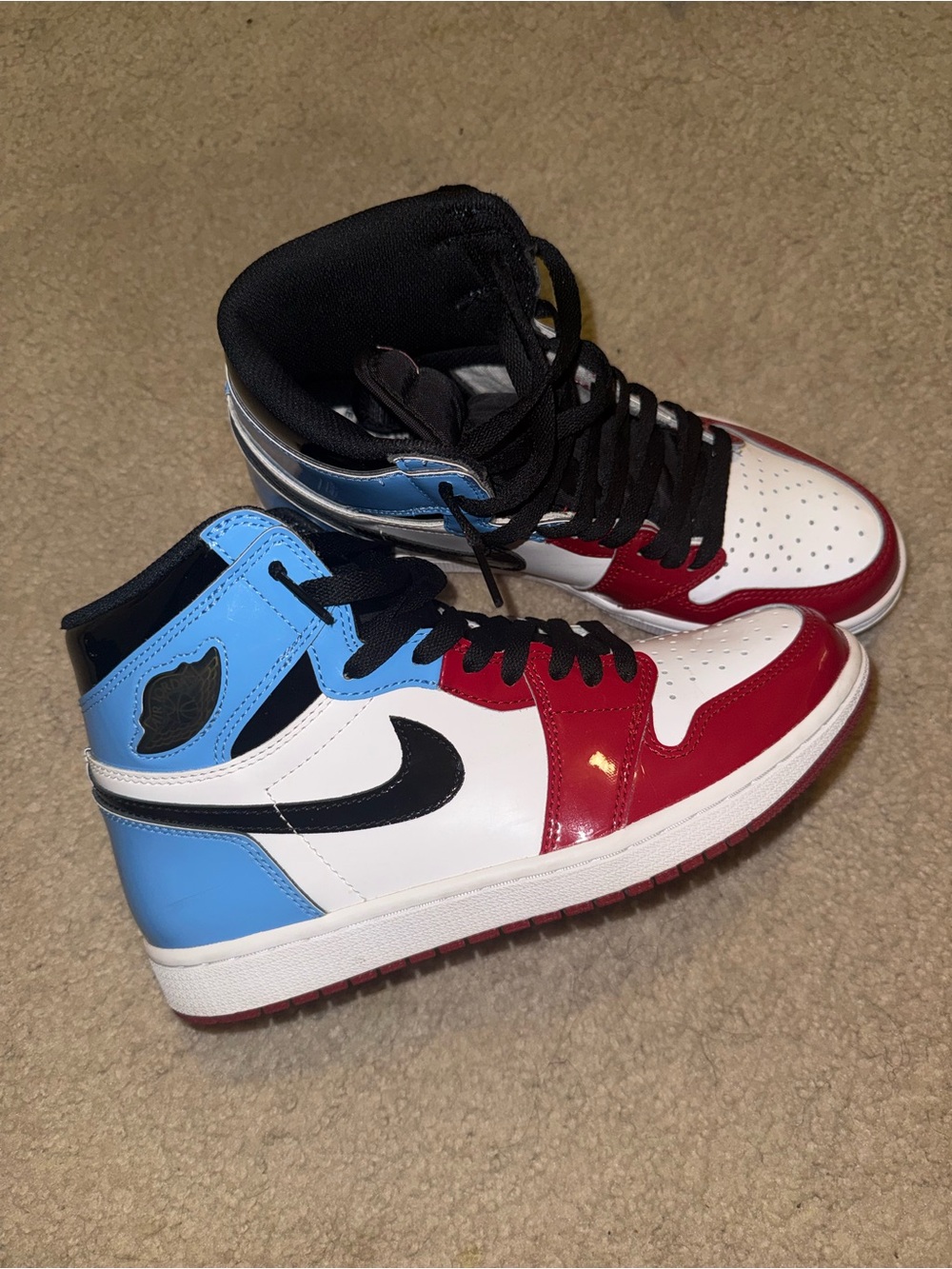 Jordan 1 Retro High ‘Fearless UNC Chicago’